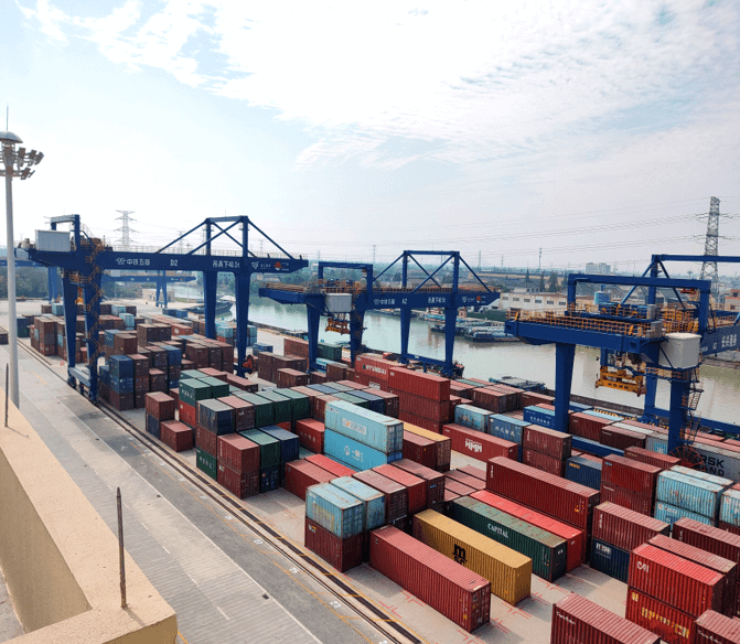 Zhejiang + Yangtze River Feeder Service